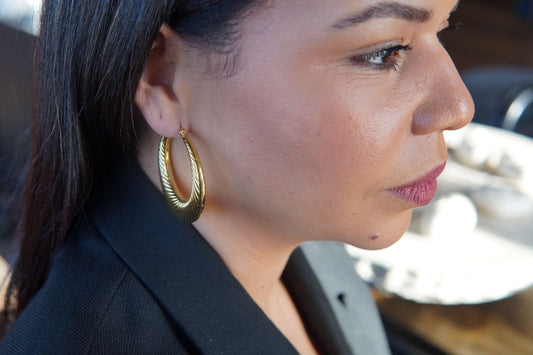 Thick Hoop Earring Medium Size